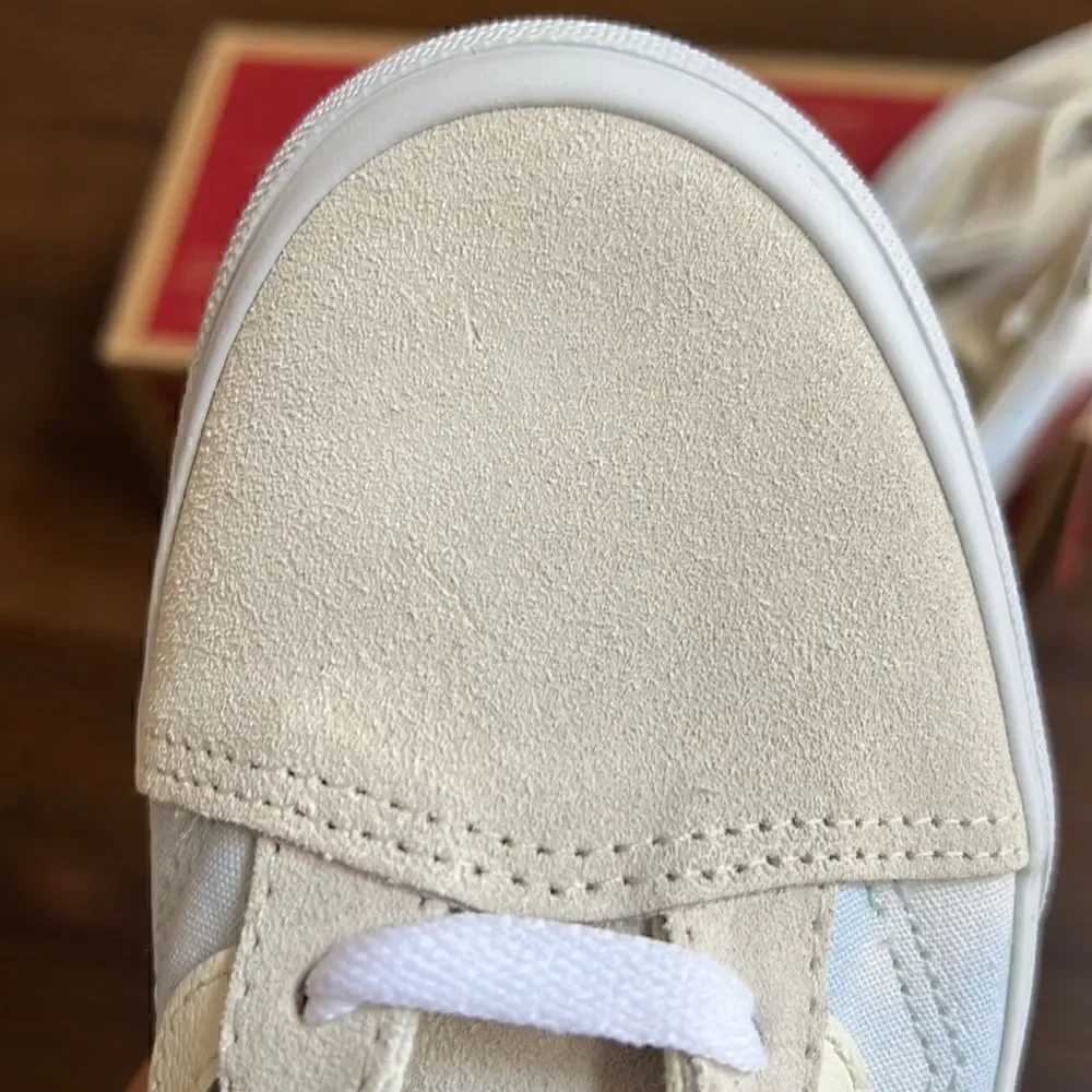Vans old skool women size6.5 bleach wash